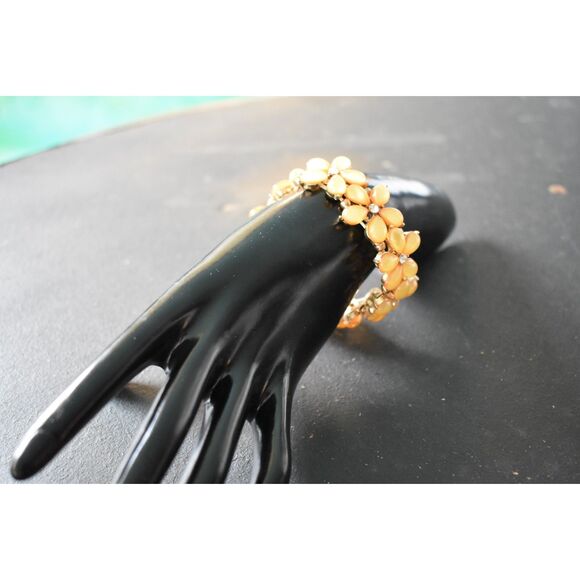 Golden Floral Stretch Bracelet, Rhinestone Petal Elegance (7.5") - Picture 7 of 8